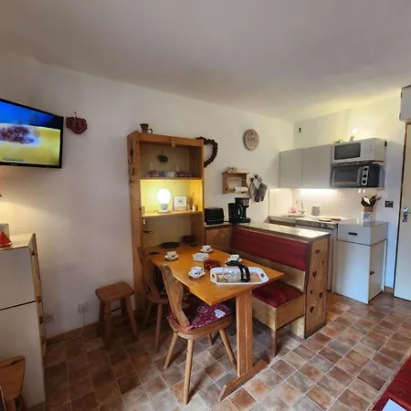 Apartamento Coquet Au Centre De Avec Parking Privé - Fr-1-629-116